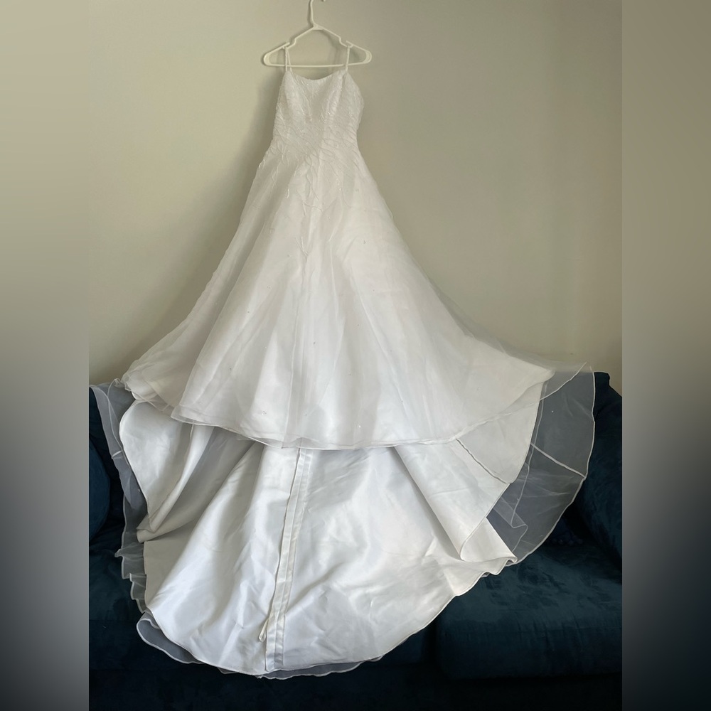 Sale‼️ White beaded wedding dress with veil and  tiara